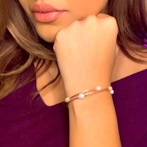 Pearl fashion bracelet